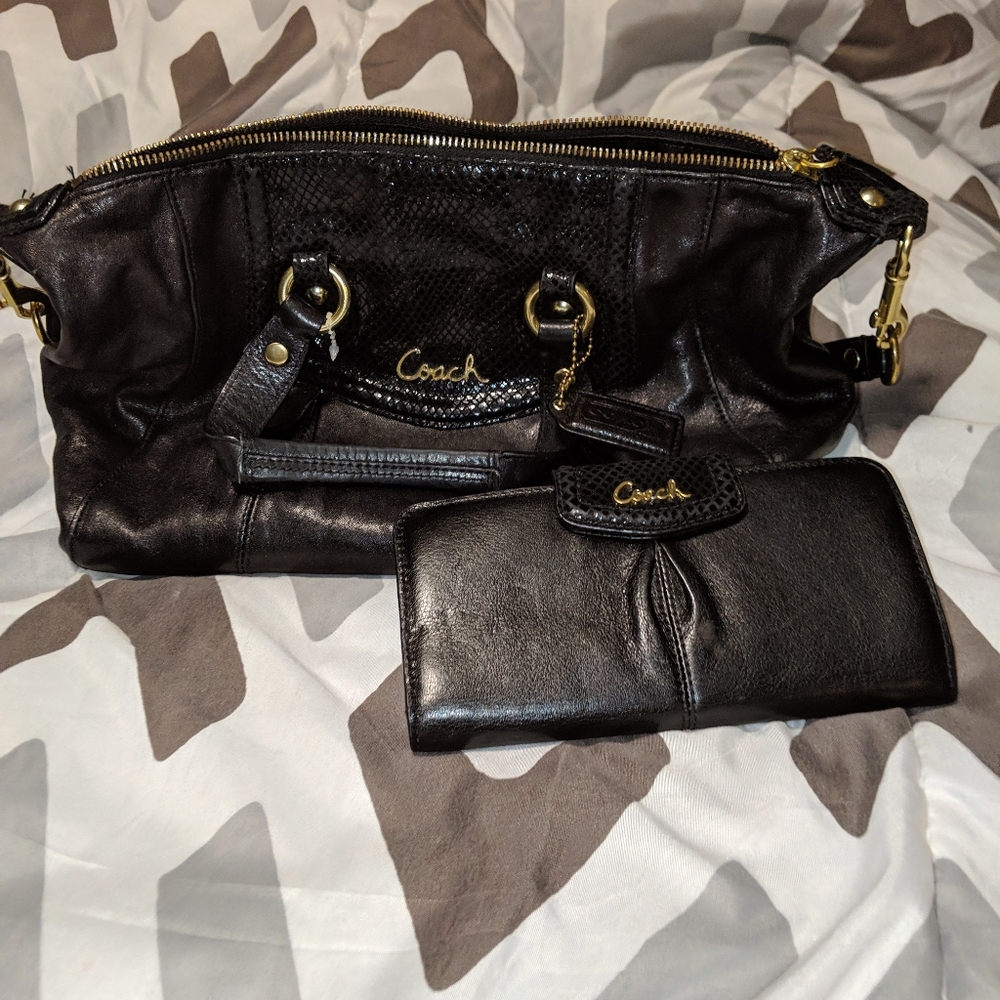 Matching purse and wallet